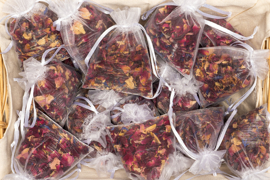 Natural Biodegradable Wedding Confetti | Dried Flowers - Rose Petals, Dried Lavender & Cornflower Petals | Eco-Friendly & 100% Biodegradable